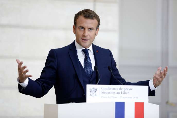 Pour Emmanuel Macron, la France ne va pas « changer » son droit sur la liberté d’expression « parce qu’il choque ailleurs »