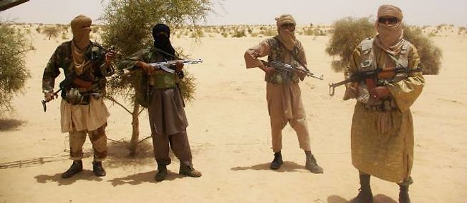 Au Mali, affrontements meurtriers entre djihadistes et Touaregs