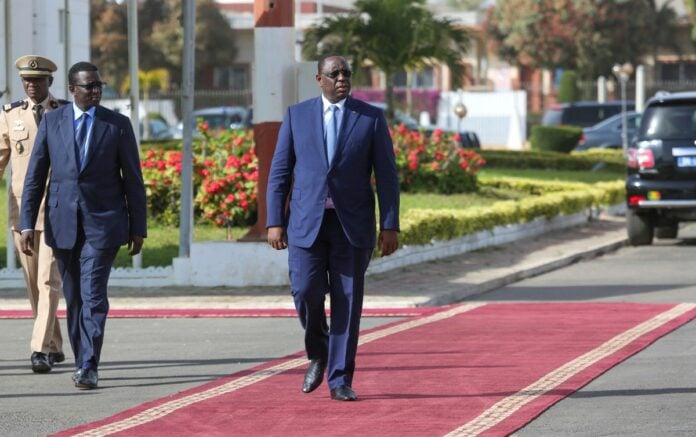 Macky Sall invité "à prendre des initiatives pour apaiser le climat politique"