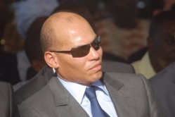 Sénégal: un groupe de l’ONU juge que la détention de Karim Wade est arbitraire