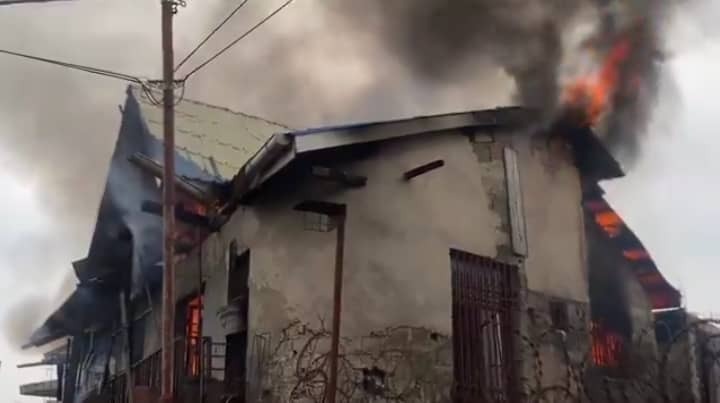 Des incendies mystérieux sèment la panique au village de Thiemping