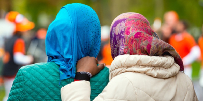 L'État réaffirme la laïcité inclusive dans les écoles