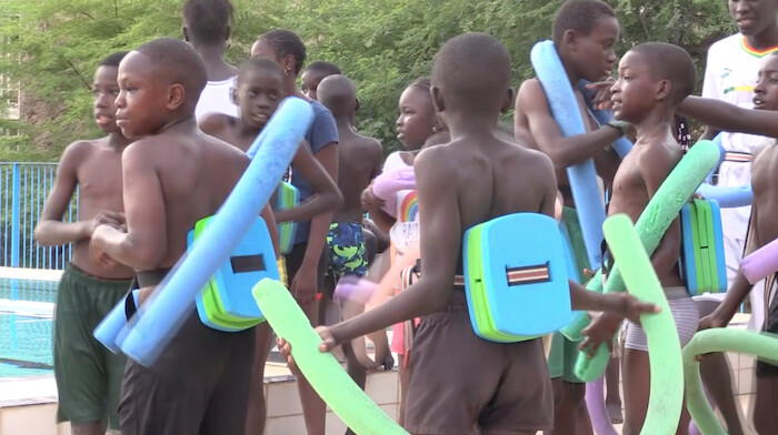 Saint-Louis : une trentaine d’enfants enrôlés dans un programme d’initiation à la natation