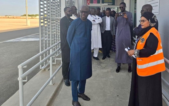 Visite de travail à l'Aéroport Ousmane Masseck Ndiaye : Cheikh Bamba DIÈYE promet de renforcer le dialogue