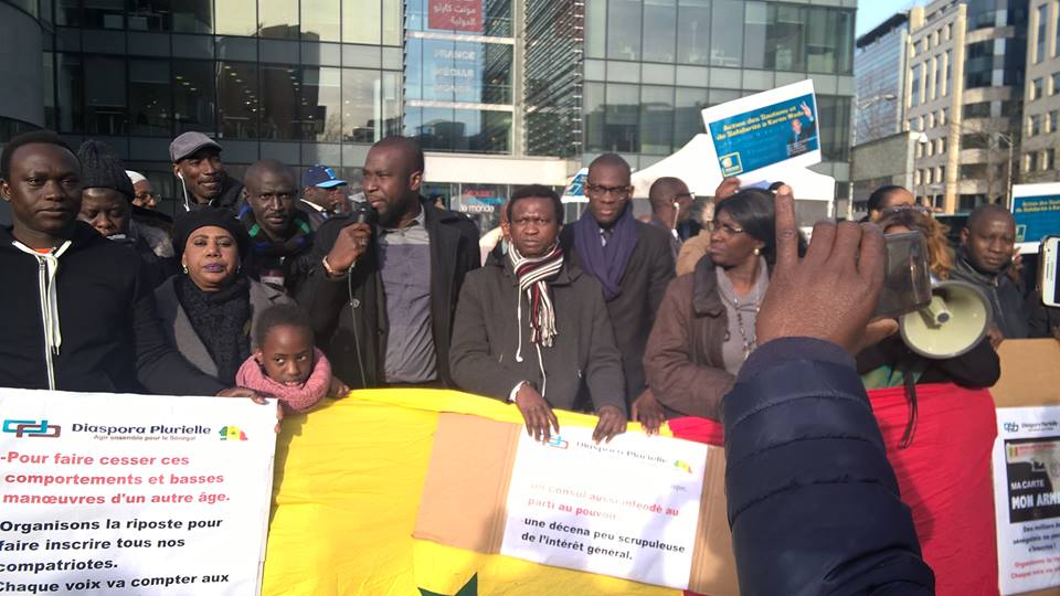 Manifestations de l'opposition à Paris: Comment Macky a échappé au pire