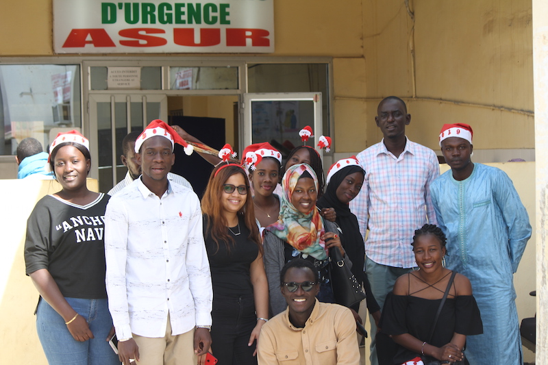 NOEL : Une association offre des cadeaux aux enfants hospitalisés de Saint-Louis ( photos)   