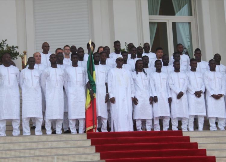 Remise de drapeau: Macky Sall aux lions: « Vous avez tout ce qu’il faut pour entrer dans l’histoire »