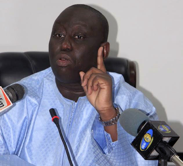 Aliou SALL accuse des proches de Macky SALL d’avoir payé des opposants pour le nuire