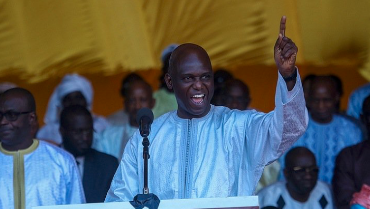 Mansour FAYE : «  Macky SALL ne protège personne ... »