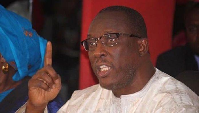 Bourses en Master : Le ministre Cheikh Oumar Hann laisse tomber sa réforme polémique