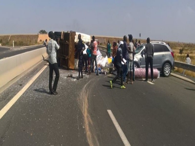 8 morts et une dizaine de blessés lors ​d'un accident sur l'autoroute Ila Touba