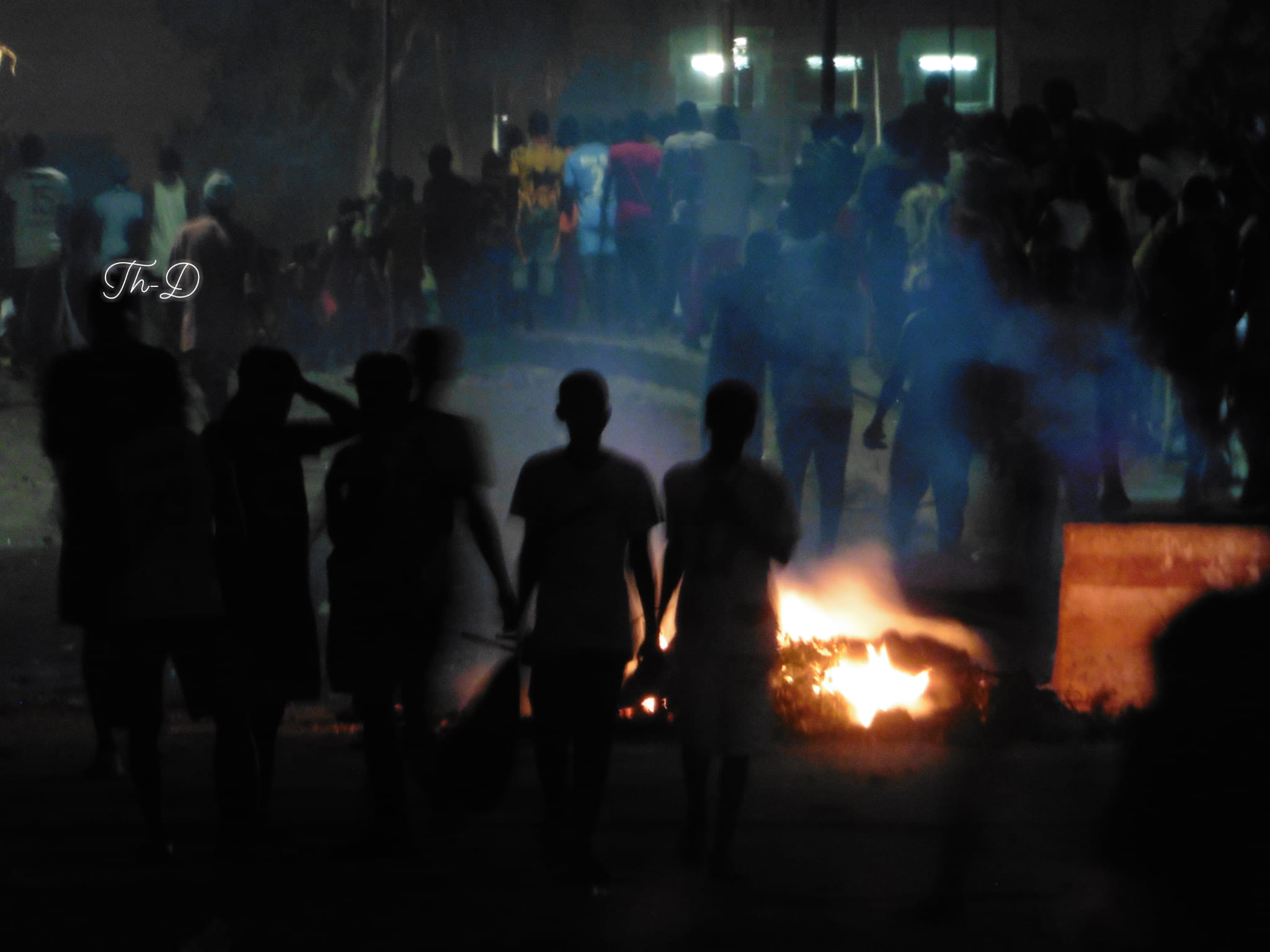 Emprisonnement de Sonko : émeutes nocturnes sur l’île de Saint-Louis (photos)