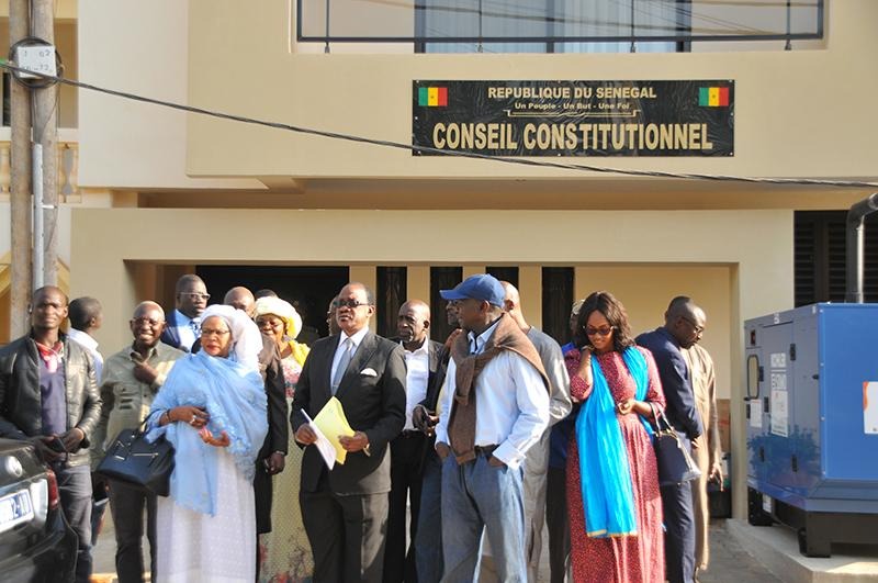 Dernier jour de dépôt de dossiers : le conseil constitutionnel pris d’assaut