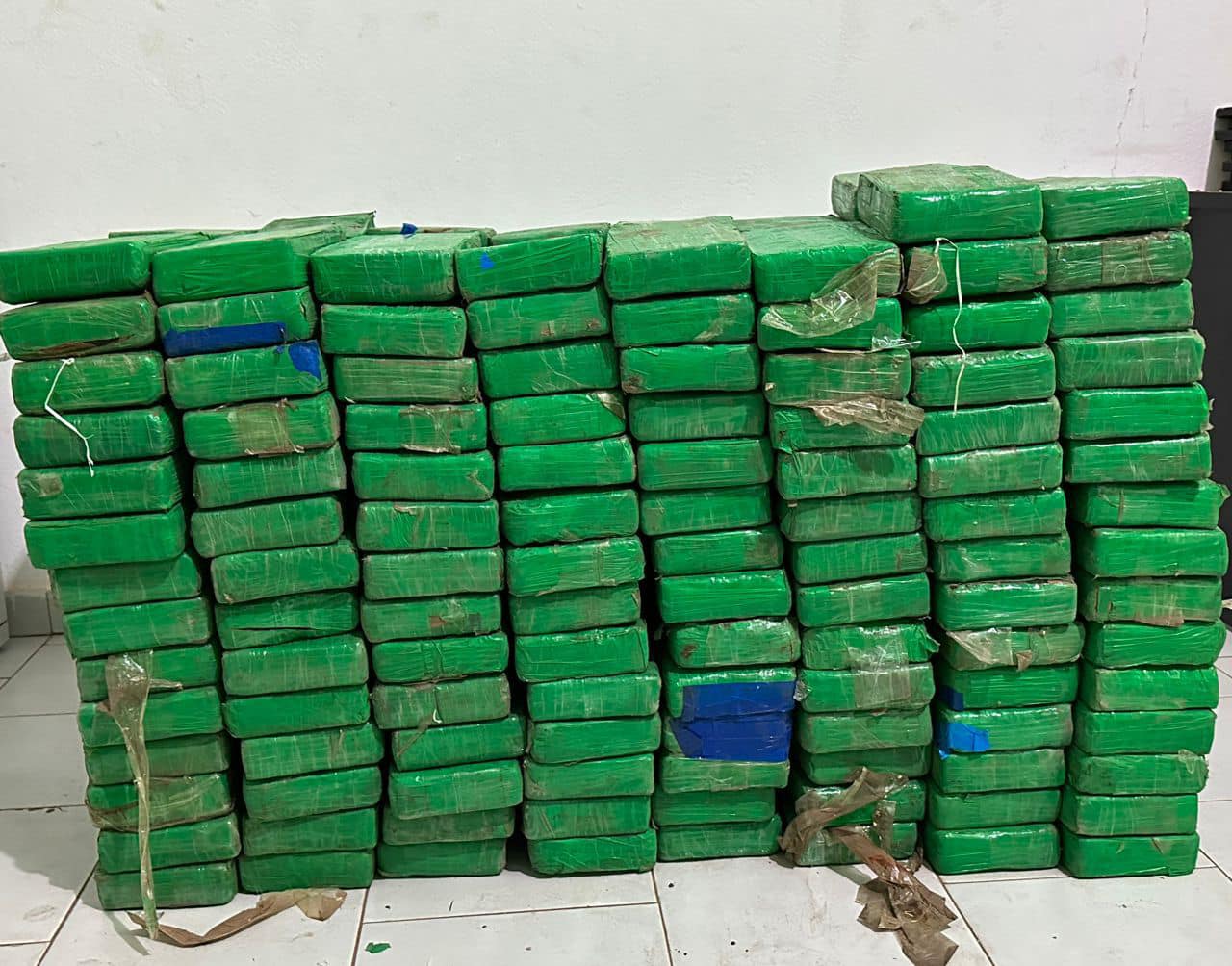 Trafic de drogue : 264 kilogrammes de cocaïne saisis par les Douanes à Koumpentoum