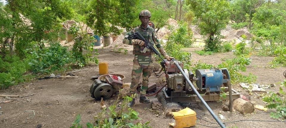 Exploitation irrégulière d'or : à Kédougou, un important site clandestin démantelé par l'Armée