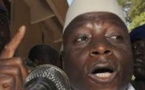 Vidéo : Regardez l’impressionnant arsenal militaire de Yahya Jammeh