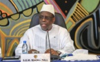 Pr Ababacar GUÈYE met Macky SALL hors course