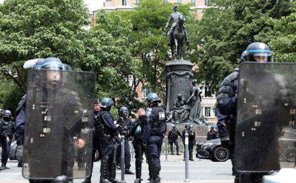  Lille, la jumelle de NDAR, exige le déboulonnement d'une statue de Faidherbe