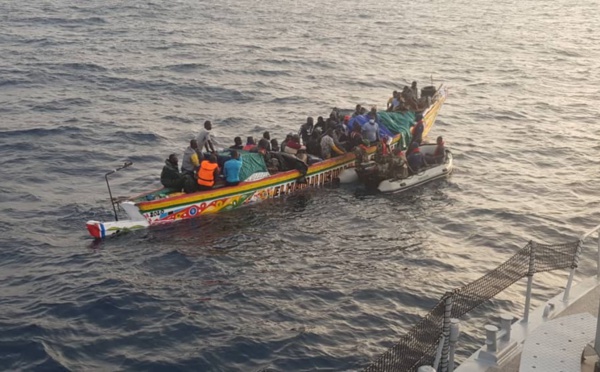 Une pirogue transportant 200 migrants interceptée au large de Saint-Louis