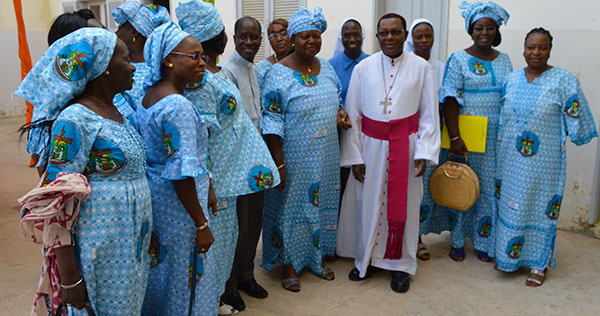 Saint-Louis : Monseigneur Ernest SAMBOU exhorte les femmes catholiques à s’engager dans le social.