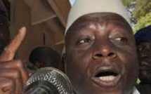 Vidéo : Regardez l’impressionnant arsenal militaire de Yahya Jammeh