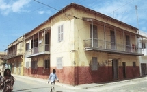 Saint-Louis, une ville-musée en ruine