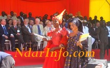 [PHOTOS] Les Signares défilent devant le Président Wade à l'inauguration du Pont Faidherbe