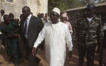 Touba : le cameraman du Khalife rudoyé par les gardes de Macky Sall