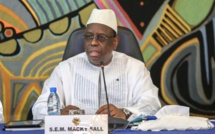 Pr Ababacar GUÈYE met Macky SALL hors course