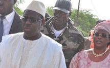 Macky Sall, romantique, déclare à sa femme : '' je n’ai pas trouvé du pétrole mais je t’ai trouvé !''