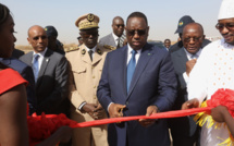 Macky Sall inaugure une usine de fabrication de carreaux céramiques à Sindia