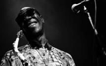 Absence de Manu Dibango à Saint-Louis : son manager s’explique