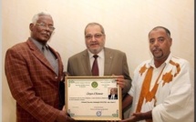 Mauritanie: L'Administrateur de Cridem (partenaire de Ndarinfo), a été décoré de la médaille de ''citoyen d’honneur''.