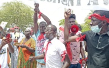 Visite de Macky SALL à Saint-Louis : Brassards rouges au croisement de BANGO (vidéo)