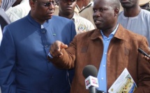 [Photos]  La visite de Macky Sall aux inondés de La banlieue.