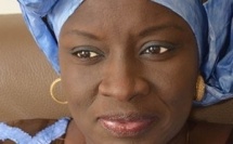 Aminata Touré arrive au Building administratif, pour la formation de son gouvernement