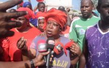 5 MOIS SANS EAU : durement assoiffé, Goxu–Mbacc se révolte  – vidéo