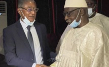 Le Khalife Général des Tidianes, Serigne Babacar Sy Mansour, chez l’Ambassadeur du Maroc au Sénégal en fin de mission.