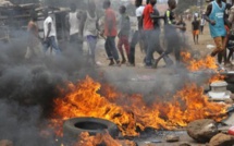 Guinée: Conakry paralysée par de violentes manifestations