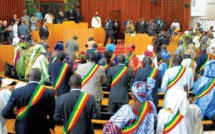 Assemblée nationale : BBY bloque la loi portant suppression du HCCT et CESE. YAW crie au scandale