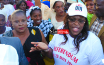 (Photos) Marième Faye SALL en guest star au meeting de Macky SALL sur la Place Faidherbe.